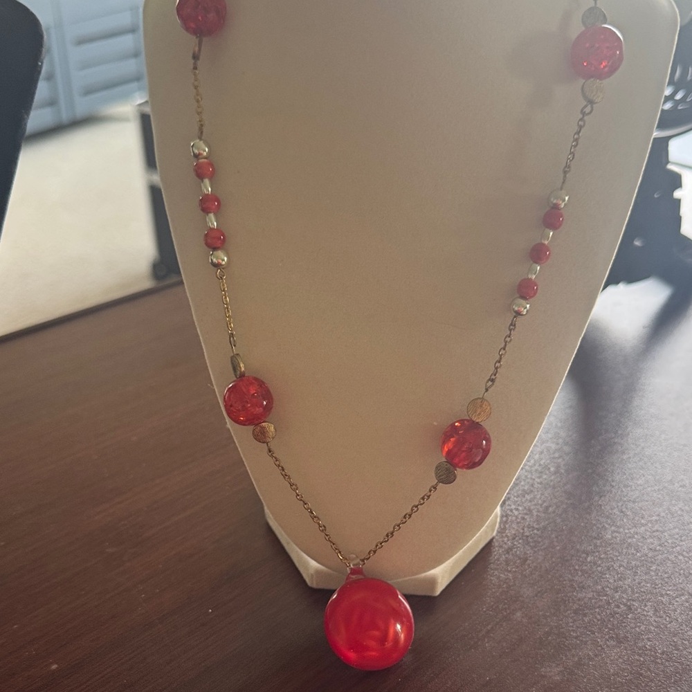 Elegant Red Beaded Necklace